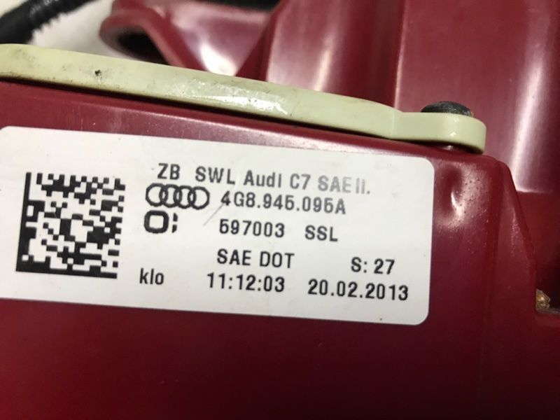 Стоп / ліхтар світлодіодний зовнішній 4G8945095A Audi S7