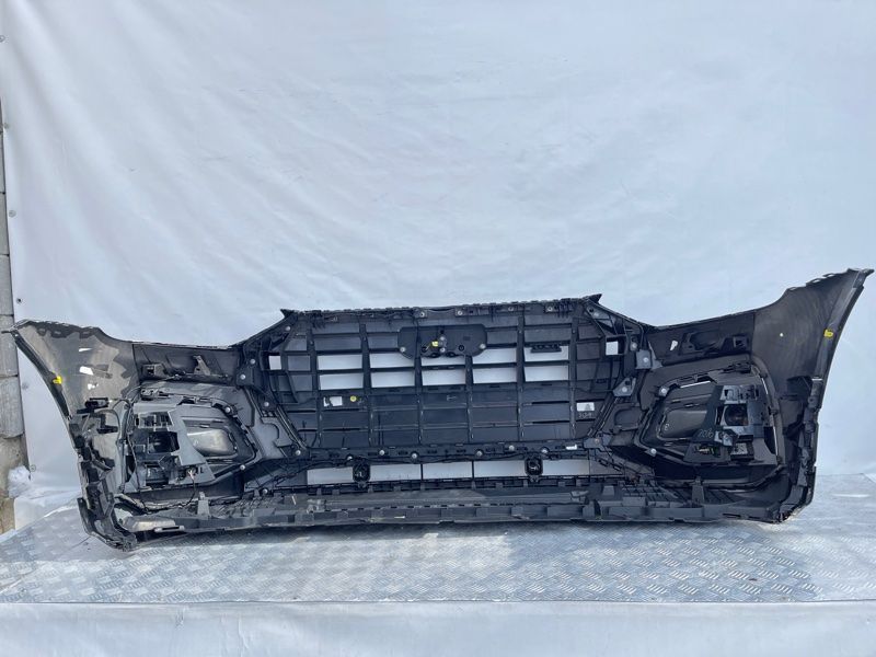 Бампер 80A807437P Audi Q5