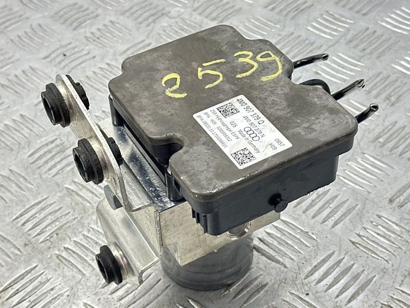 Блок ABS Audi Q7