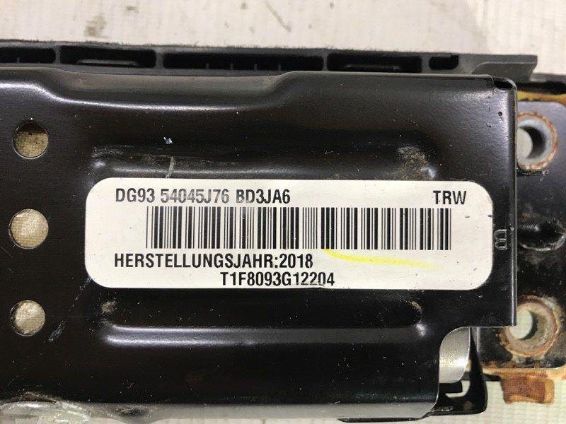 Подушка безопасности пассажира DG9354045J76 Ford Fusion