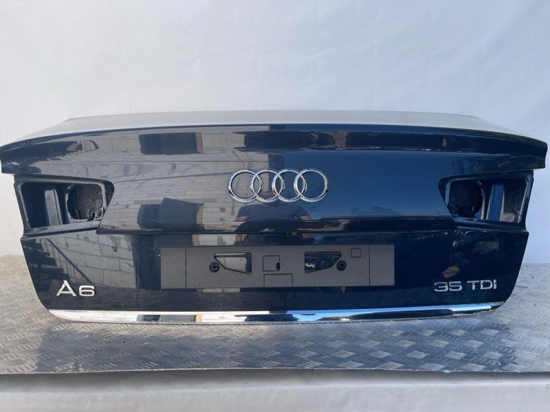 Крышка багажника 4G5827023C Audi A6, Audi S6