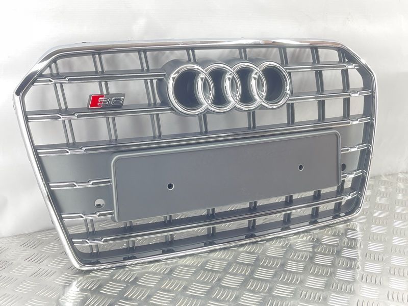 Решітка радіатора 4G0853651BK Audi S6