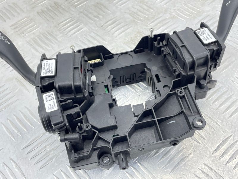 Блок підкермових перемикачів KT4T14B522PCW Ford Edge