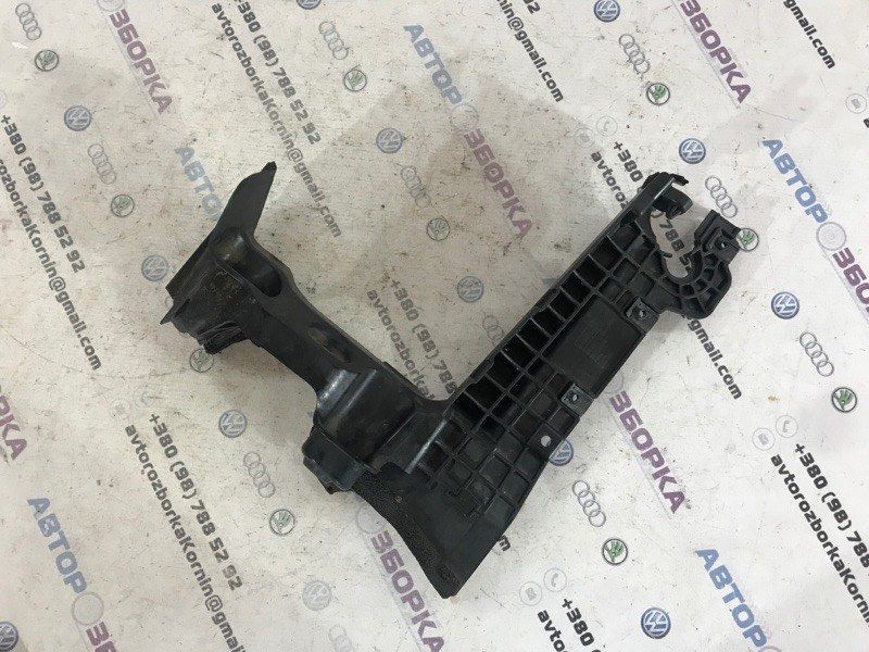 Крепление аккумулятора 31298096 Volvo XC60