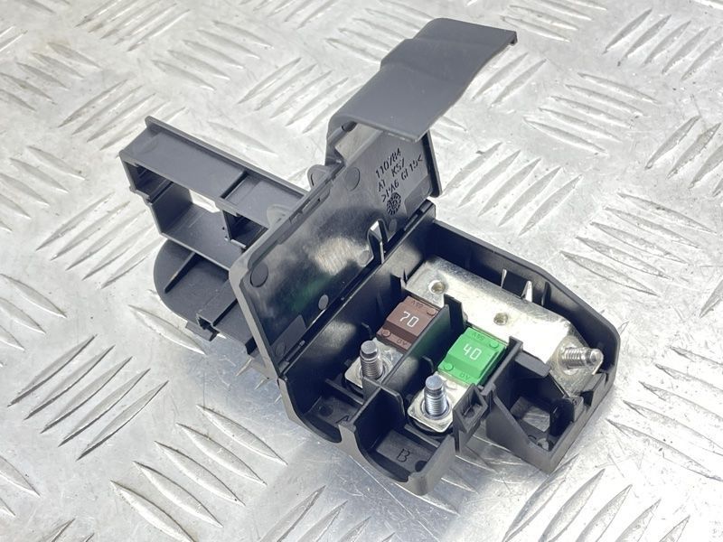 Блок предохранителей 8W0937503B Audi A4 Allroad