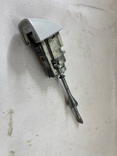 Ковпачок ручки дверей 4L0837879 Audi Q7