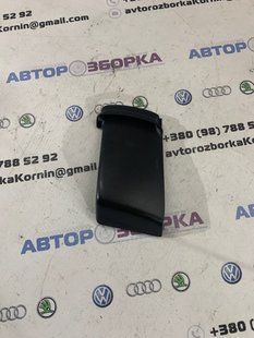 Облицювання стійки 30721201 Volvo XC60