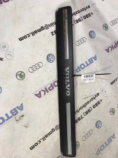 Накладки порога 31349213 Volvo XC60