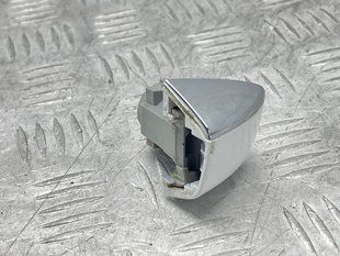 Колпачок ручки двери c хромированой накладкой 4H0837879C Audi A7