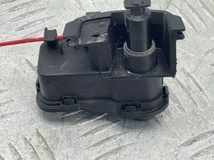 Замок лючка топливного бака 8K0862153H Audi Q5