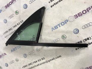 Стекло боковое заднее 43R001668 Volkswagen Touareg