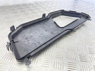 Накладка жабо Audi Q7