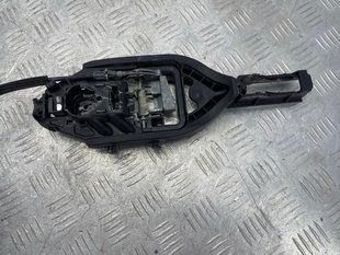 Кронштейн ручки LJ6BS264B53AE Ford Escape