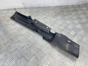 Накладка крыла 31371764 Volvo XC90