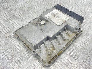 Блок керування двигуном 4G2907551A Audi A6
