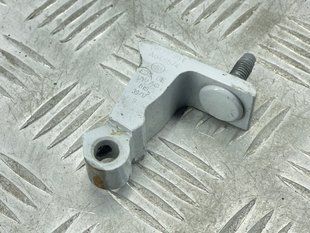 Петля двери 4M0831403E Audi Q7