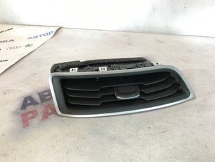 Дефлектор повітропроводу Ford Edge