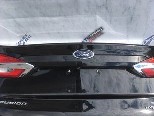Накладка крышки багажника Ford Fusion