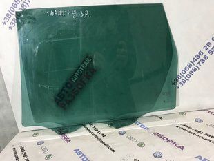 Стекло двери 43R005013 Volkswagen Touareg