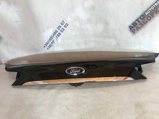 Накладка / молдинг крышки багажника KT4Z5843401A Ford Edge
