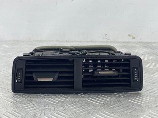 Дефлектор повітропроводу Audi Q7