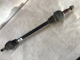 Піввісь 7L8501201B Audi Q7