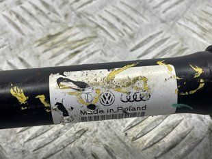 Піввісь 7P0407271C Volkswagen Touareg