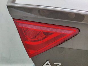 Стоп / Фонарь внутренний 4G8945093A Audi A7