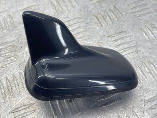 Антена на дах 4M0035503M Audi A4 Audi Q5 PHEV, Audi A4, Audi A4 Allroad, Audi A5, Audi A5 Sportback, Audi Q3, Audi Q5, Audi Q7, Audi RS5, Audi RS5 Sportback, Audi S4, Audi S5, Audi S5 Sportback, Audi SQ5