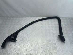 Облицовка проема стекла двери 8U08676104PK Audi Q3