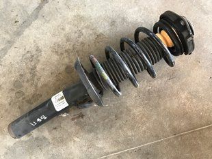 Стойка амортизатора в сборе с пружиной 561413031K Volkswagen Passat