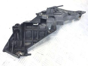 Кронштейн 1301073049 Audi A7