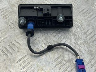 Кнопка замка крышки багажника с камерой 7P6827566F Audi A7