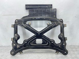 Розпірка підрамника 4M1399345C Audi Q7