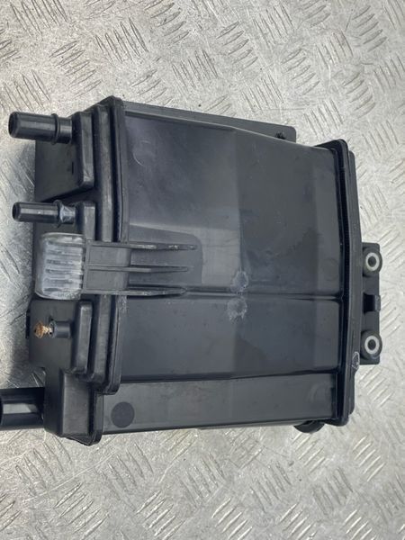 Aдсорбер 31372292 Volvo XC90