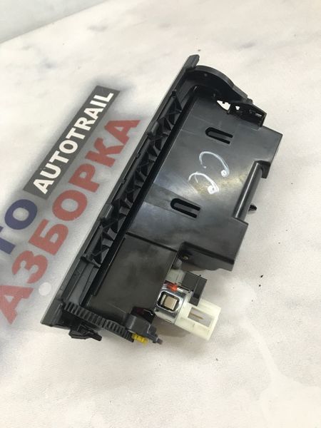 Попільничка перед 3C0863284K Volkswagen CC