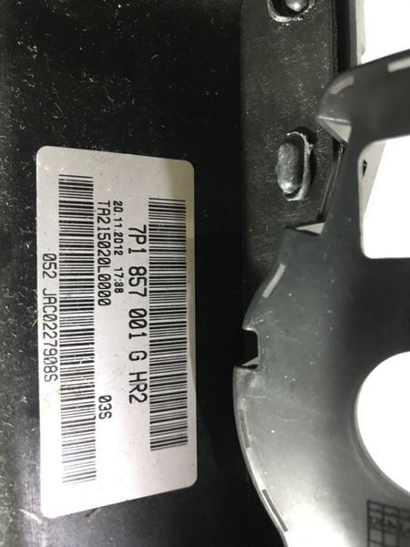 Торпедо з подушкою безпеки 7P1857003GHR2 Volkswagen Touareg