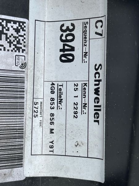 Облицюваня порогу S-Line праве 4G0853856M Audi A6 Audi A6, Audi S6