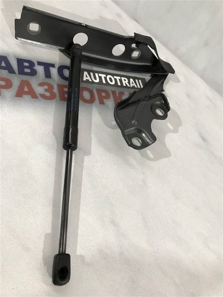 Газовий упор капота 4G8823359A Audi A7