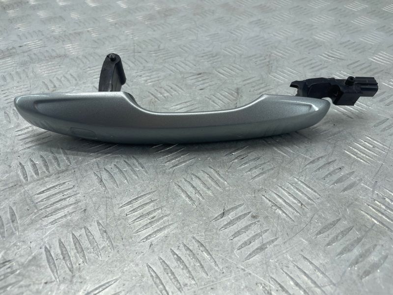 Ручка дверей з безключовим доступом зовнішня права 39842721 Volvo XC90 Volvo S90, Volvo V90, Volvo V90 Cross Country, Volvo XC60, Volvo XC90