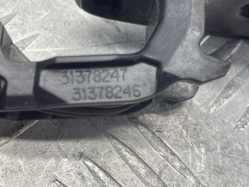 Ручка двери с бесключевым доступом внешняя 39842721 Volvo XC90