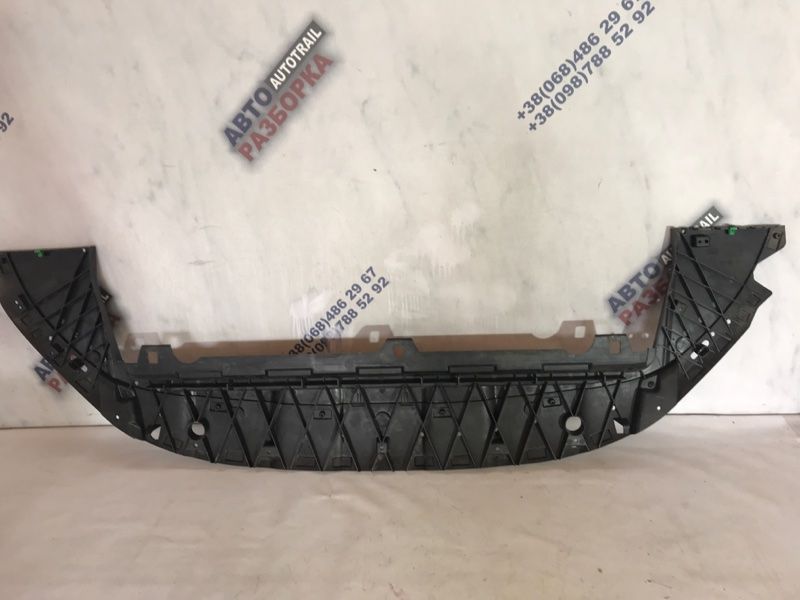 Захист переднього бампера нижній 31323773 Volvo XC60 Volvo XC60