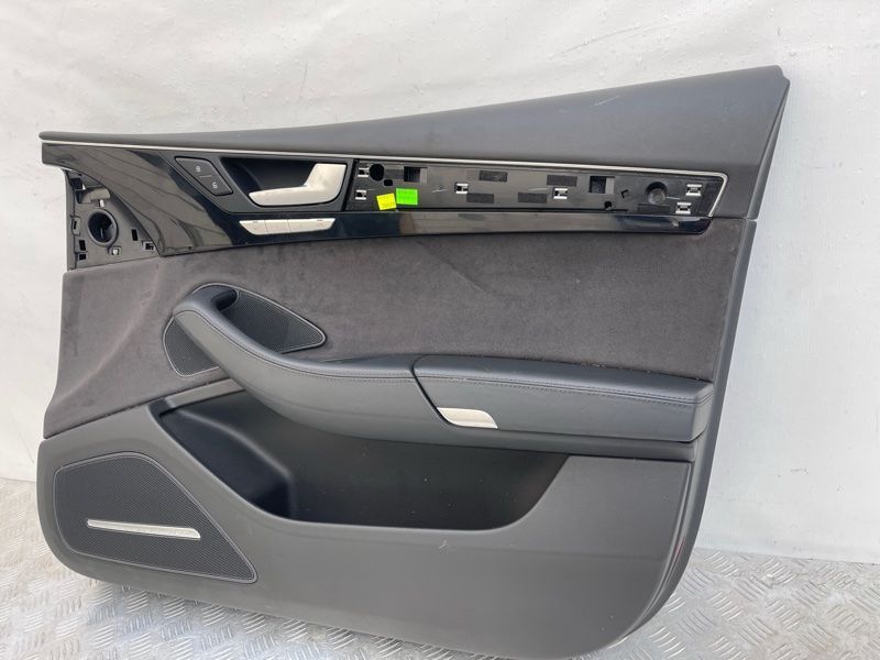 Карта / Обшивка двери 4H1867104BWFA Audi A8