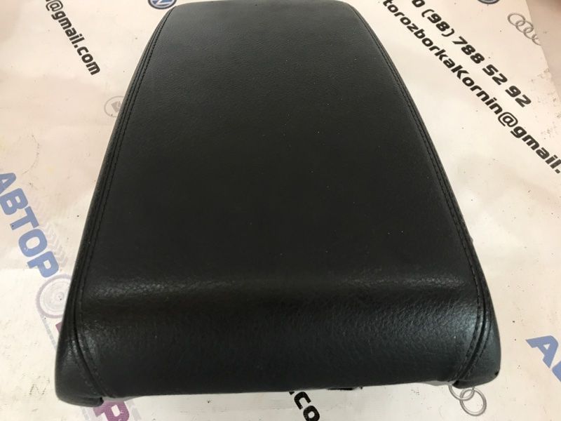 Підлокітник 4G0864208G4PK Audi A6