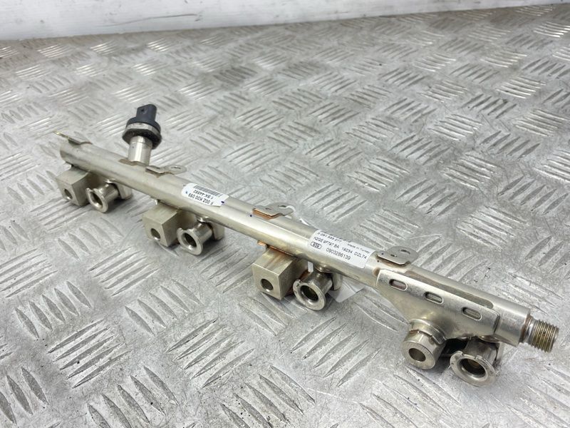 Паливна рампа K2GE9F797BA Ford Edge