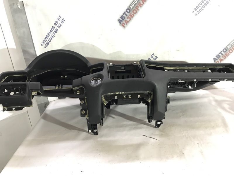 Торпедо з подушкою безпеки 7P1857003GHR2 Volkswagen Touareg