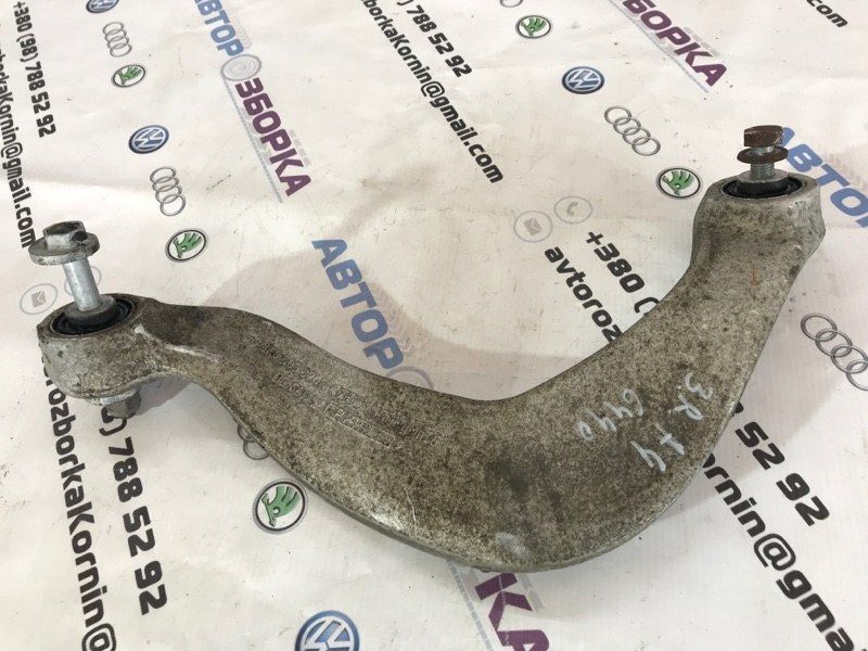 Важіль задньої підвіски поперечний верхній правий 8K0505324H Audi A4 Allroad Audi A4, Audi A4 Allroad, Audi A5, Audi A6, Audi A7, Audi A8, Audi Q5, Audi RS5, Audi RS7, Audi S4, Audi S5, Audi S6, Audi S7, Audi S8, Audi SQ5