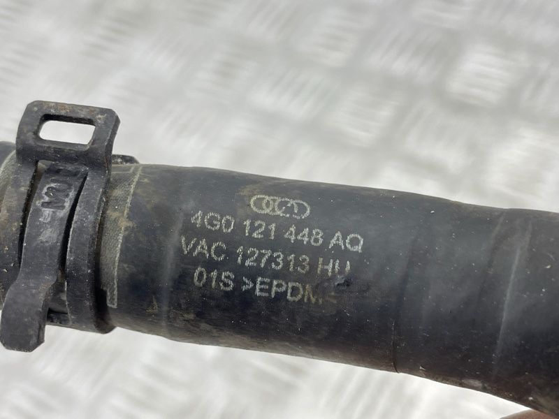 Шланг системи охолодження 4G0121448AQ Audi A6