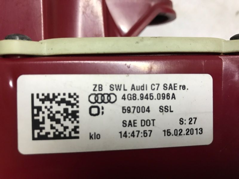 Стоп / ліхтар світлодіодний зовнішній 4G8945096A Audi S7