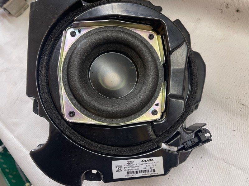 Динамик двери BOSE 4G8035297A Audi A7